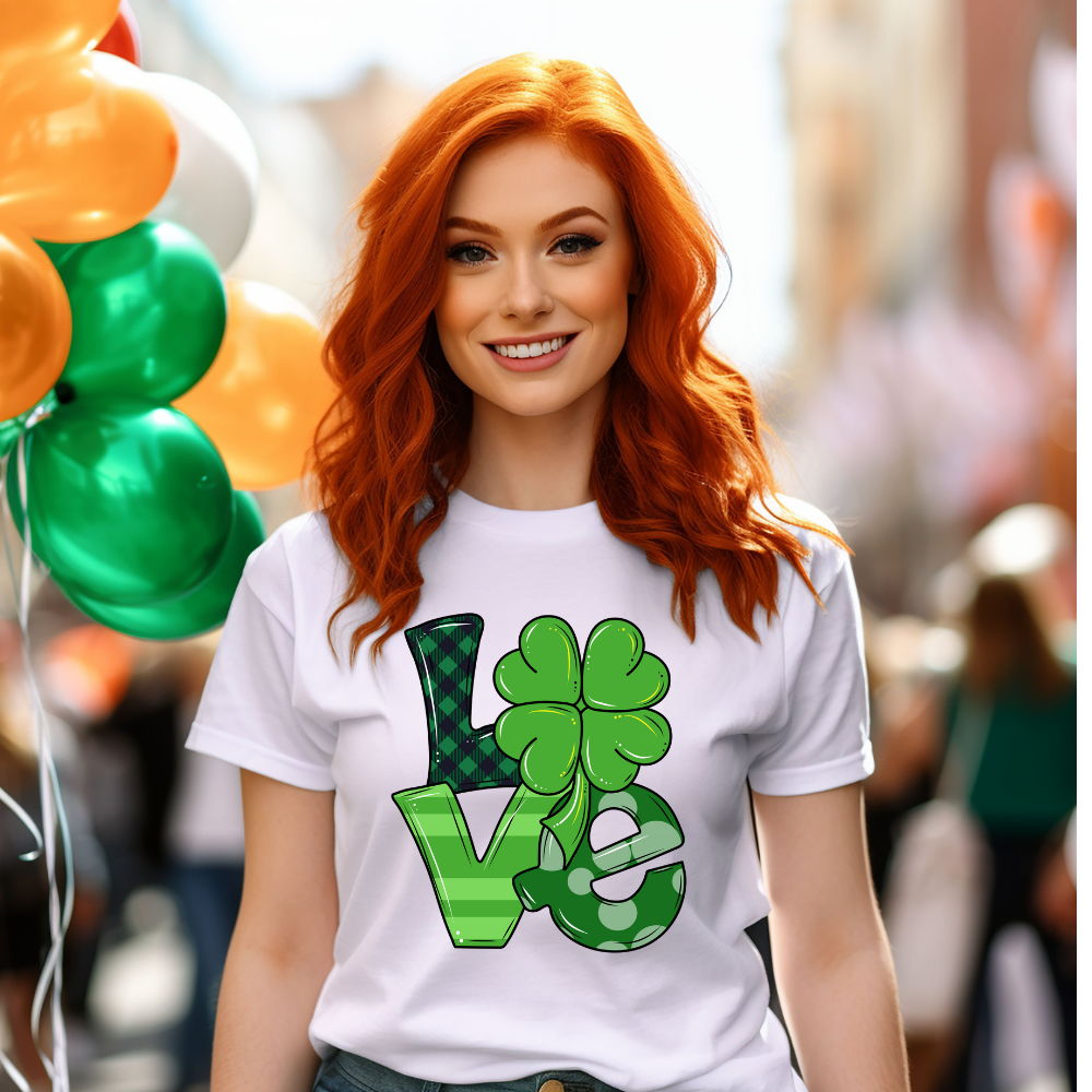 St Patrick's Day Love Shamrock T-Shirt | Sweatshirt | Hoodie
